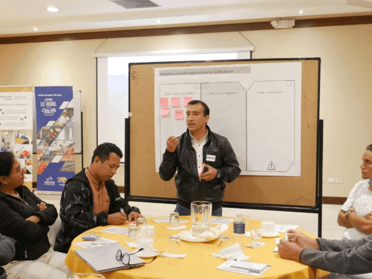 Representantes de bionegocios analizan conformación de cajas de ahorro para acceso al crédito