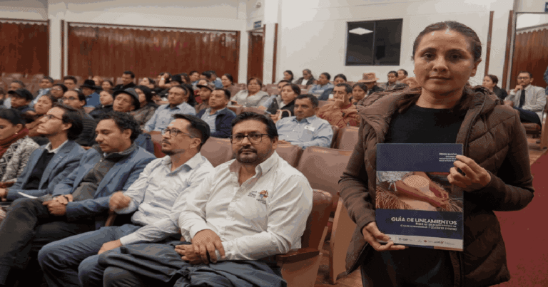 Con amplia participación nacional se presentó en Cuenca guía para fortalecer cajas comunales y cajas de ahorro vinculadas a bionegocios